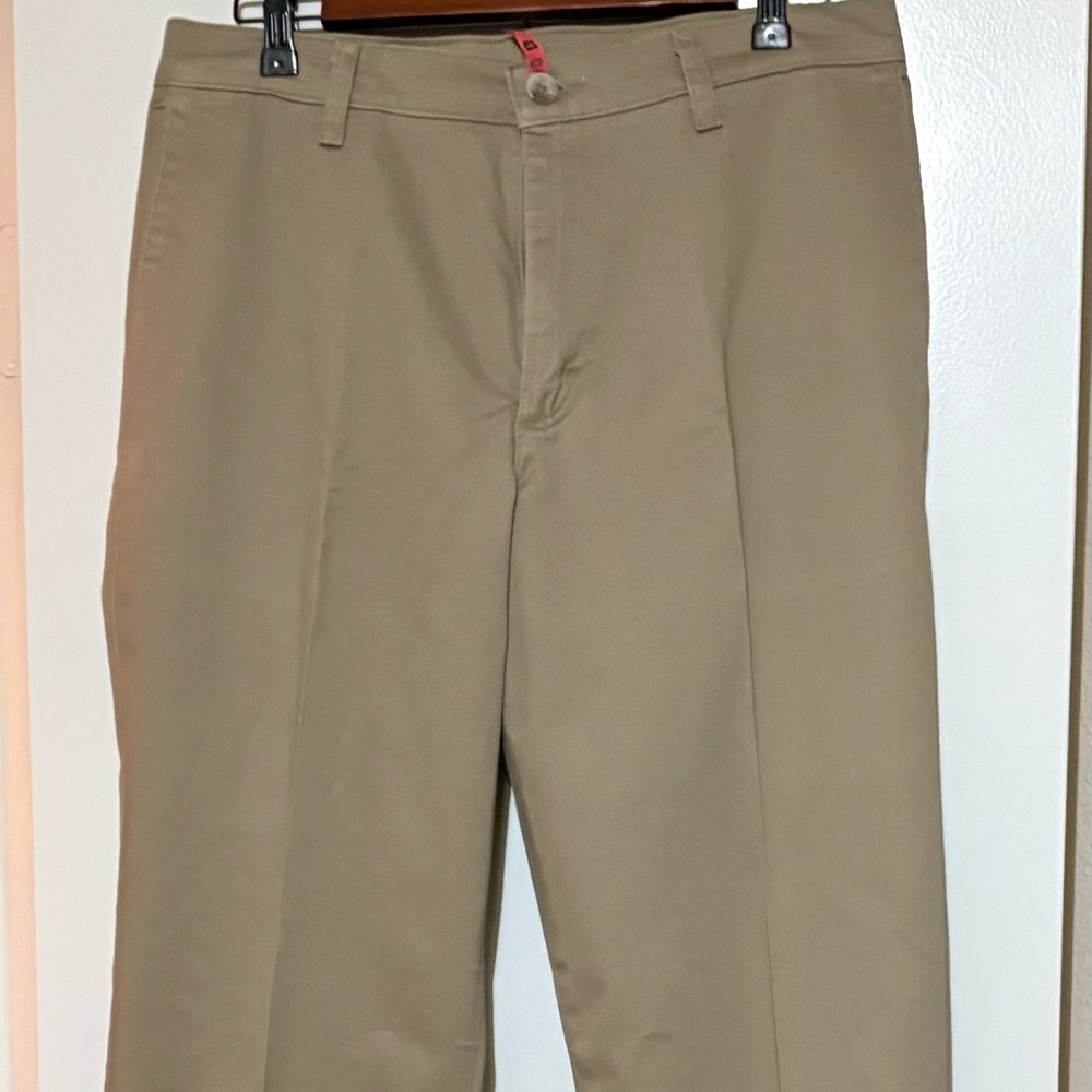 Wrangler Men's Tan Chinos